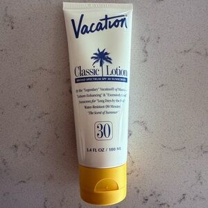 Vacation Classic Lotion Broad Spectrum SPF 30 Sunscreen (3 available)